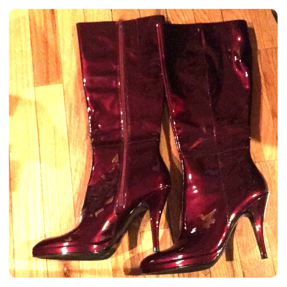 Suttle platform,Leather upper, burgundy, boot.